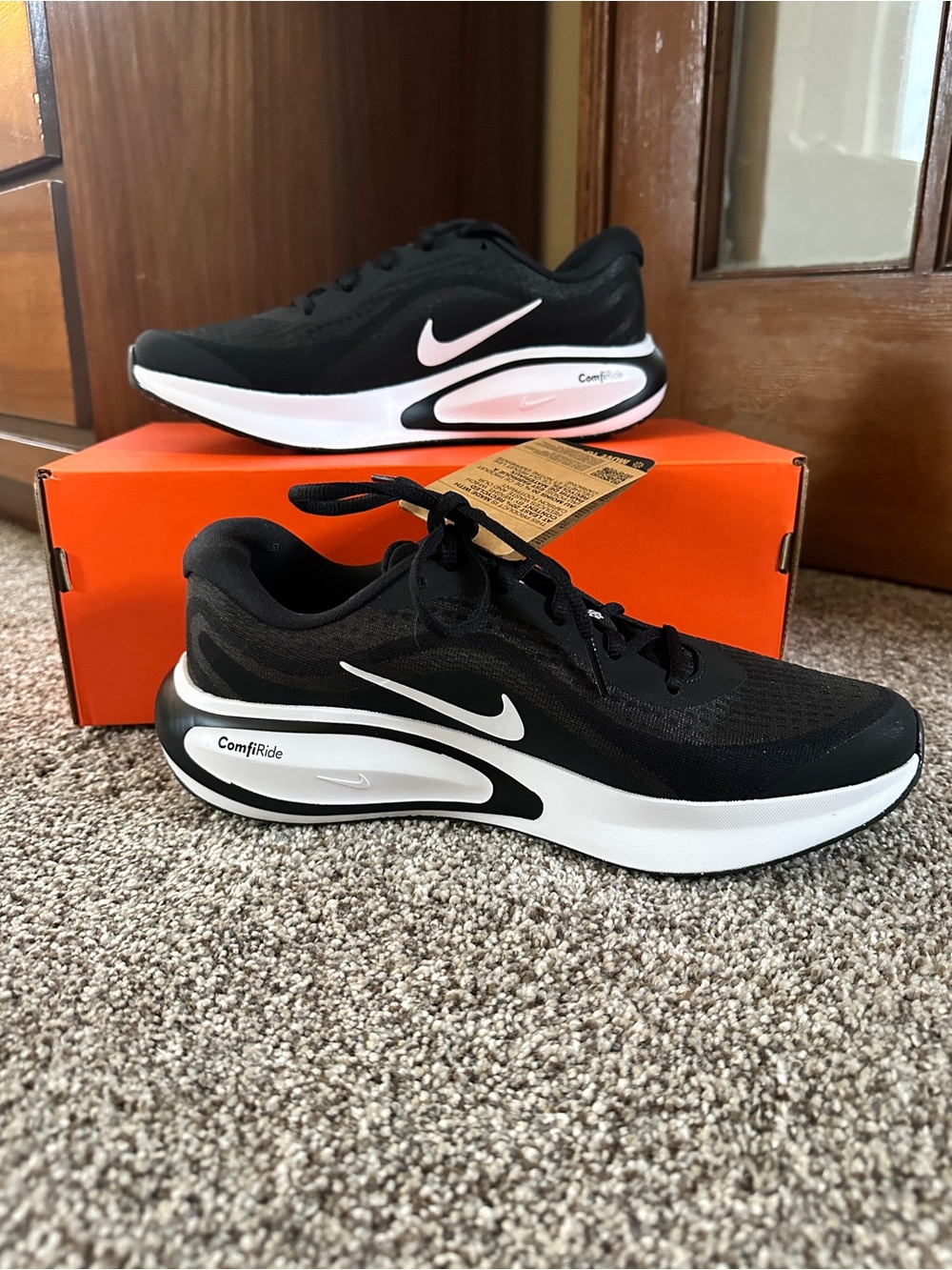 Nike Women's Black and White ComfiRide Running Shoes